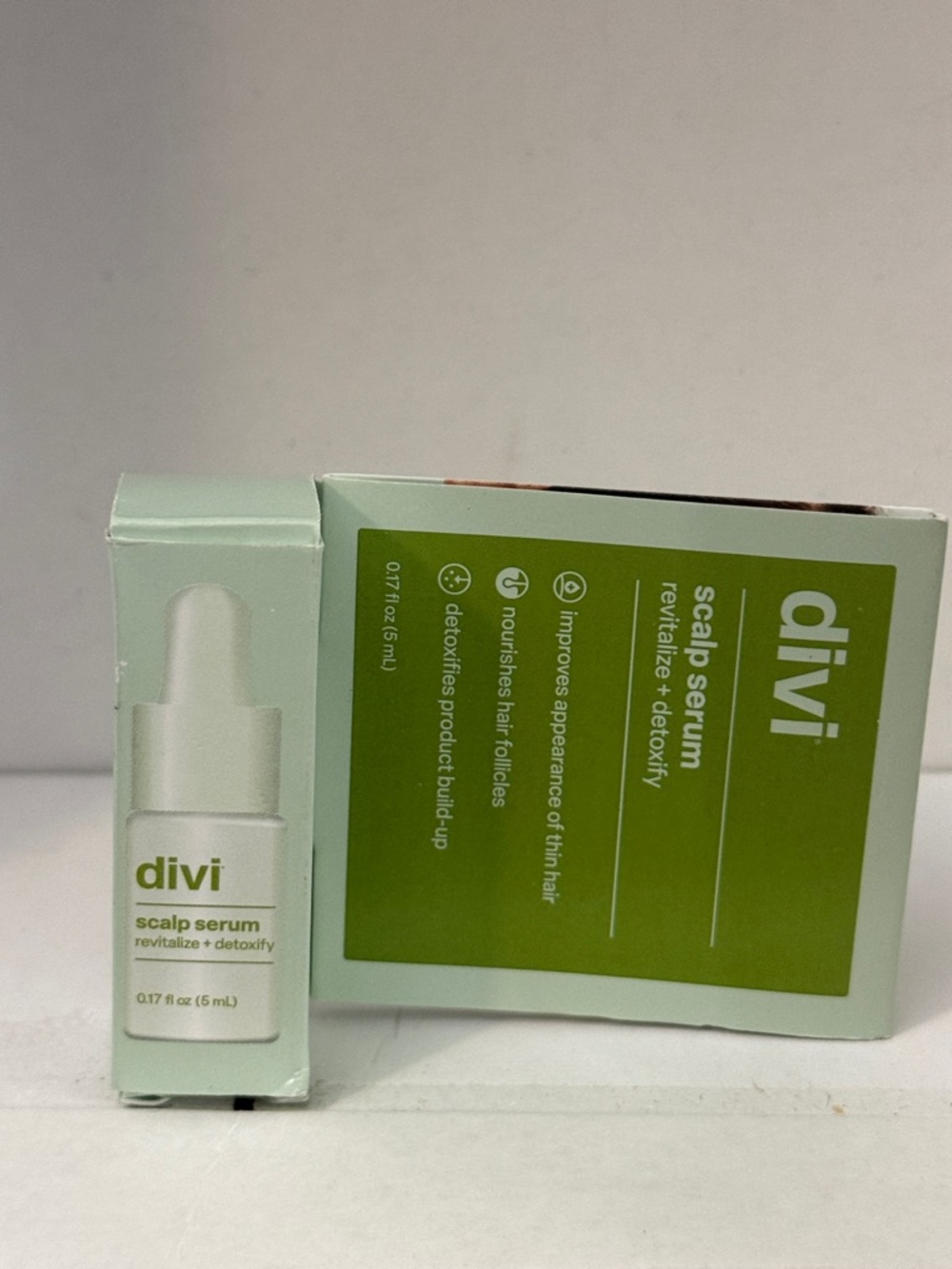 divi Scalp Serum - Revitalize & Detoxify (Light Green)